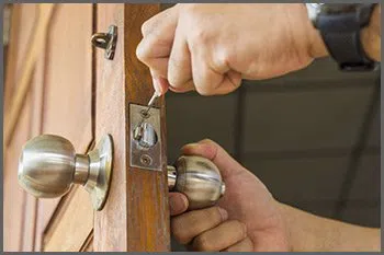 South Southwest TX Locksmith Store South Southwest, TX 210-390-0046